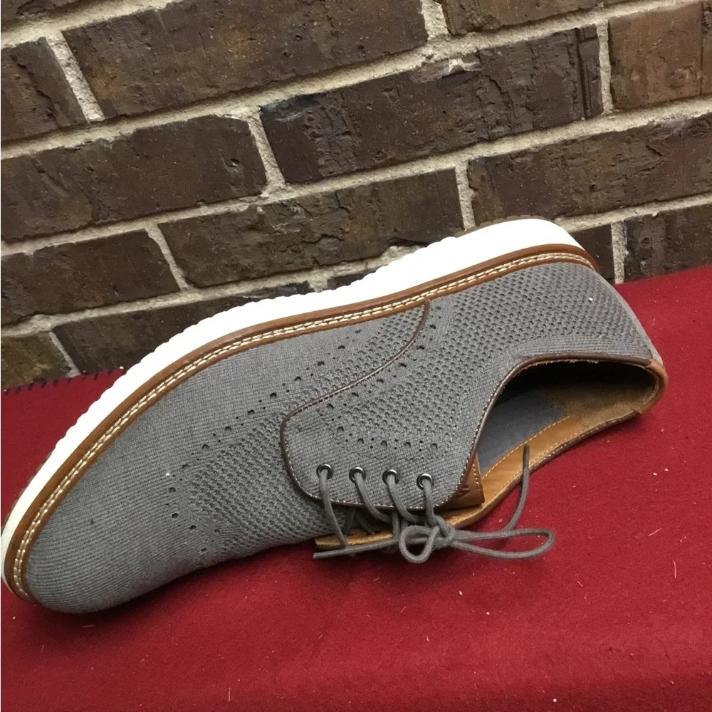 Johnston & Murphy Gray Knit Oxford with Brown Trim